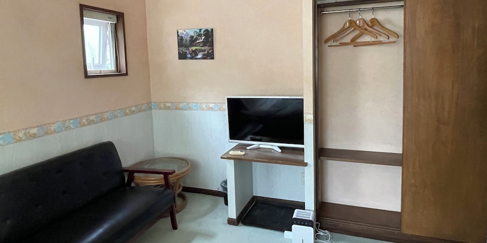 ベーシック ツインルーム | ペンション バルミー