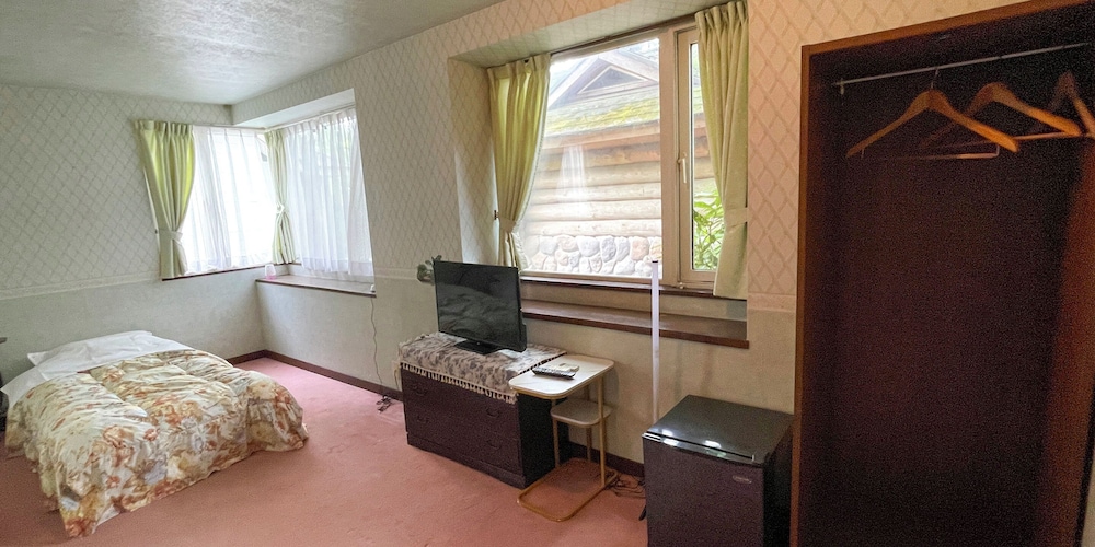 フォースルーム(Fourth Room) 客室2 | ペンション バルミー