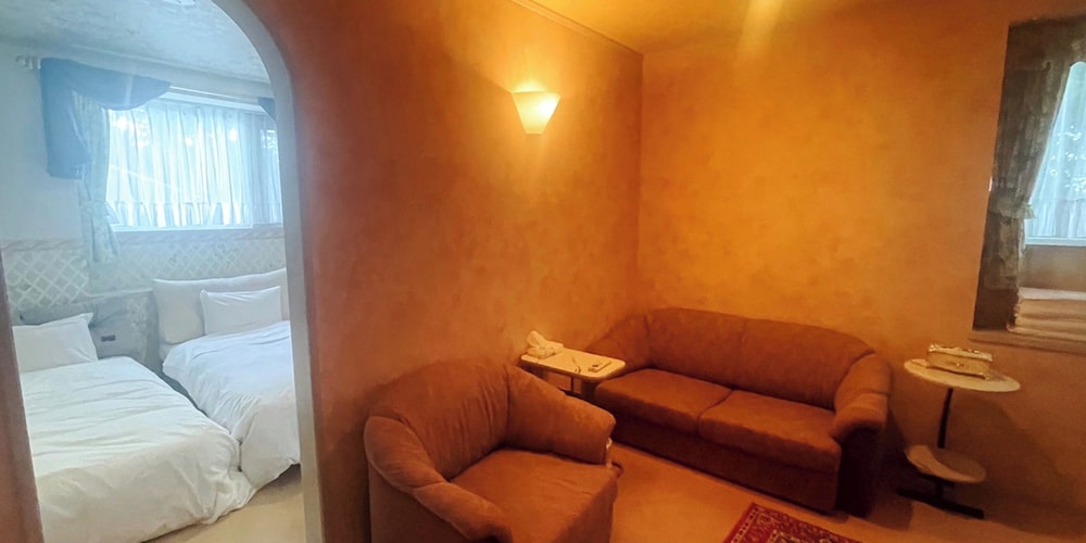 ベーシック トリプルルーム 客室3 | ペンション バルミー