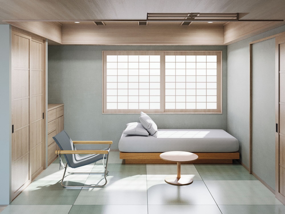 デラックス スイート (ソファーベッド付き) 44㎡ 客室1 | yugen kyoto shijo