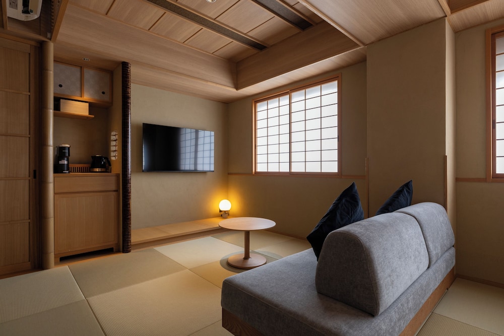 スーペリア ツインルーム 禁煙 36㎡ 客室11 | yugen kyoto shijo