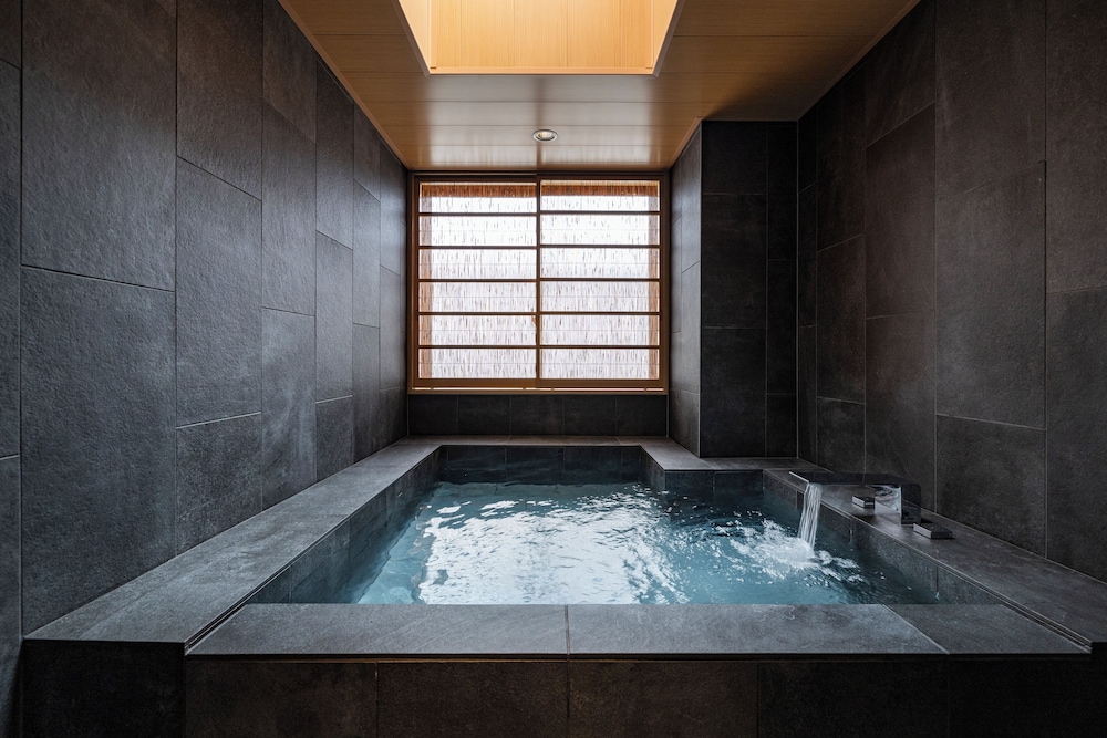 デラックス キングルーム 禁煙 44㎡ バスルーム2 | yugen kyoto shijo