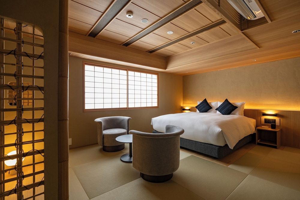 デラックス キングルーム 禁煙 44㎡ 客室4 | yugen kyoto shijo