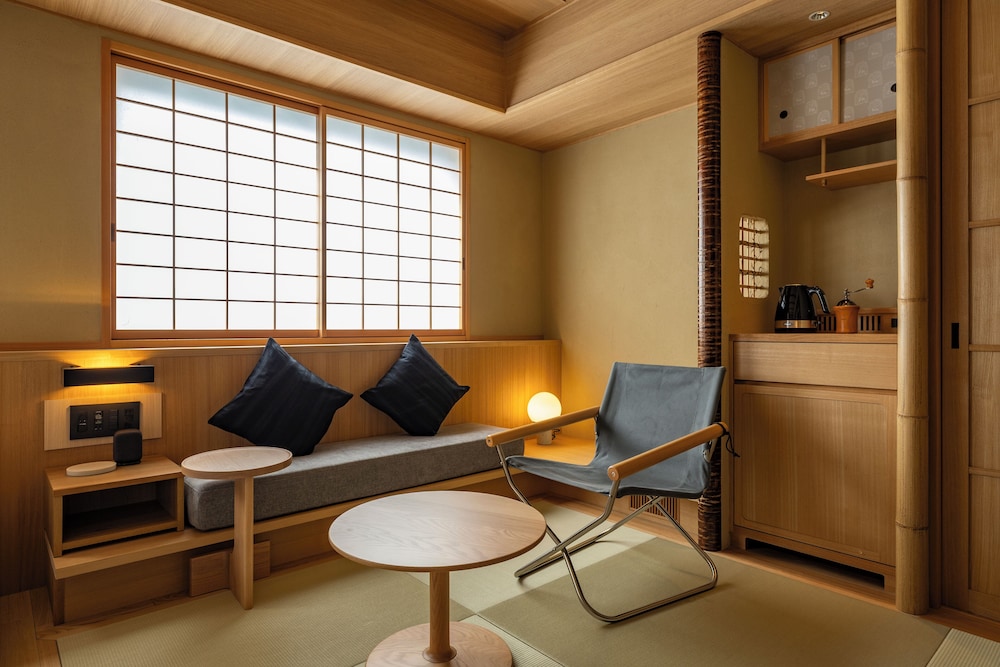 デラックス ツインルーム 禁煙 39㎡ 客室6 | yugen kyoto shijo