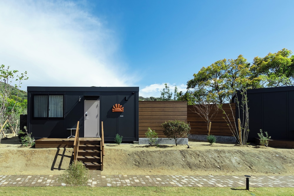 ベーシック ツインルーム マウンテンビュー 客室3 | amarancia cottage hugging nature house