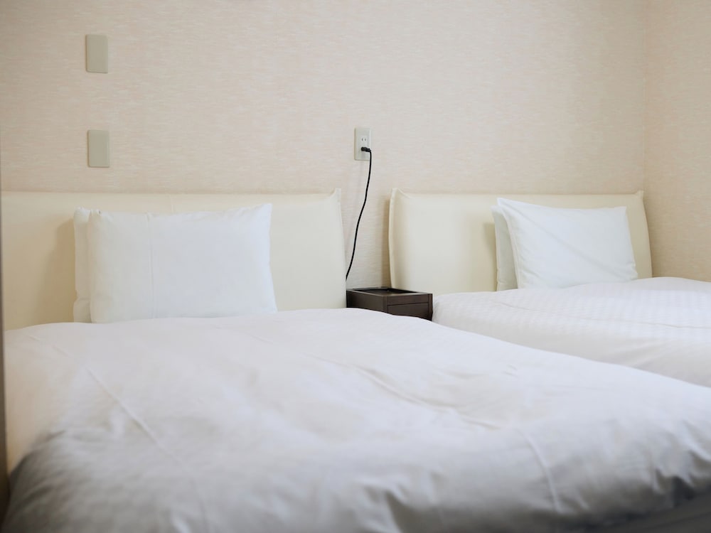 ツインA 客室3 | オカサンホテル