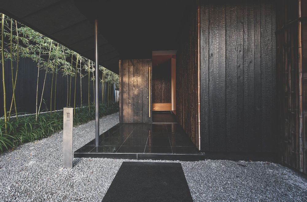 トラディショナル ハウス 1 ベッドルーム パティオ ガーデンビュー | COMICO ART HOUSE YUFUIN