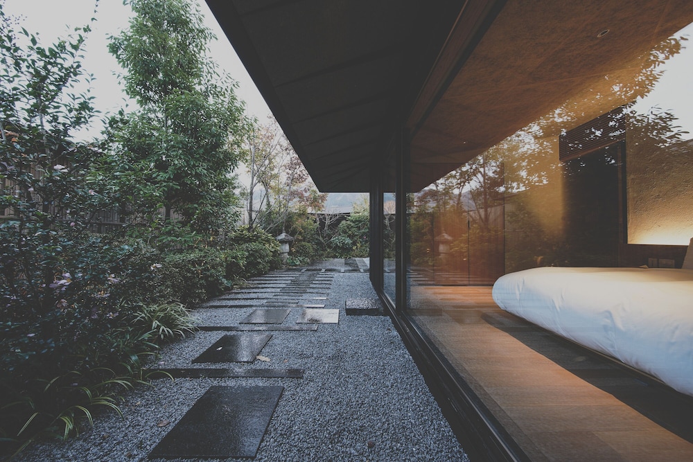 トラディショナル ハウス 2 ベッドルーム パティオ ガーデンビュー 部屋からの景観0 | COMICO ART HOUSE YUFUIN