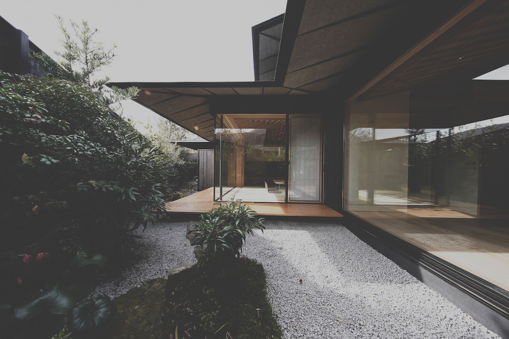 トラディショナル ハウス 1 ベッドルーム パティオ ガーデンビュー テラス / パティオ1 | COMICO ART HOUSE YUFUIN