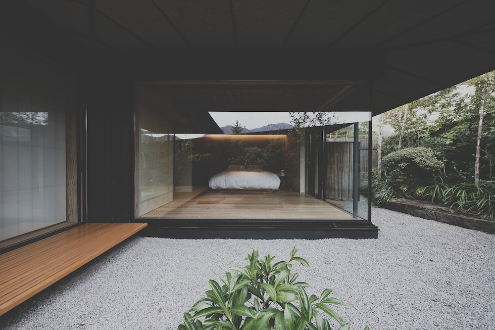 トラディショナル ハウス 1 ベッドルーム パティオ ガーデンビュー 客室1 | COMICO ART HOUSE YUFUIN