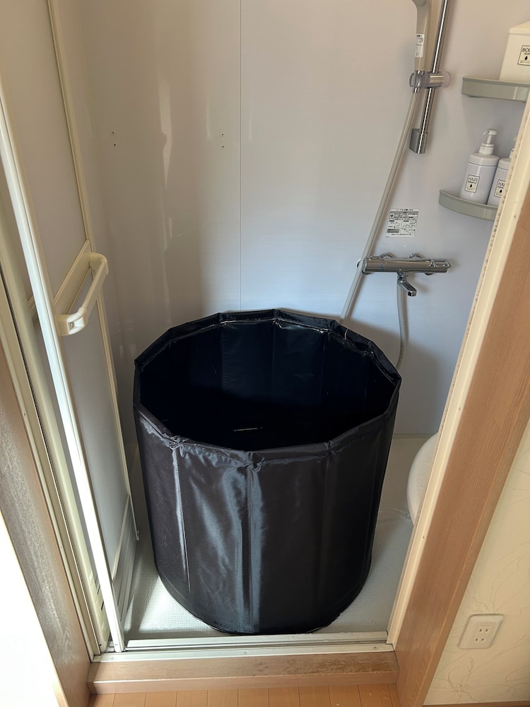 ベーシック ルーム バスルーム1 | 宿坊心泉