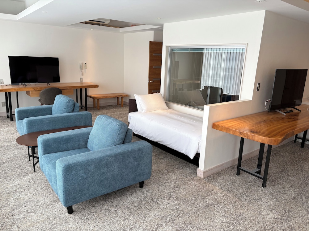 プレミアスイート 70平米/キッチン付 禁煙 客室1 | Anse Yomitan Toya