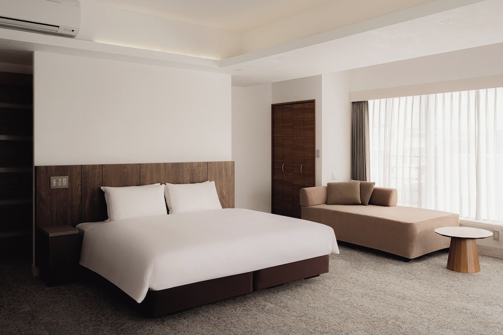 オーシャンスイートキング 66平米/バルコニー ジャグジー キッチン付 禁煙 客室1 | Anse Yomitan Toya