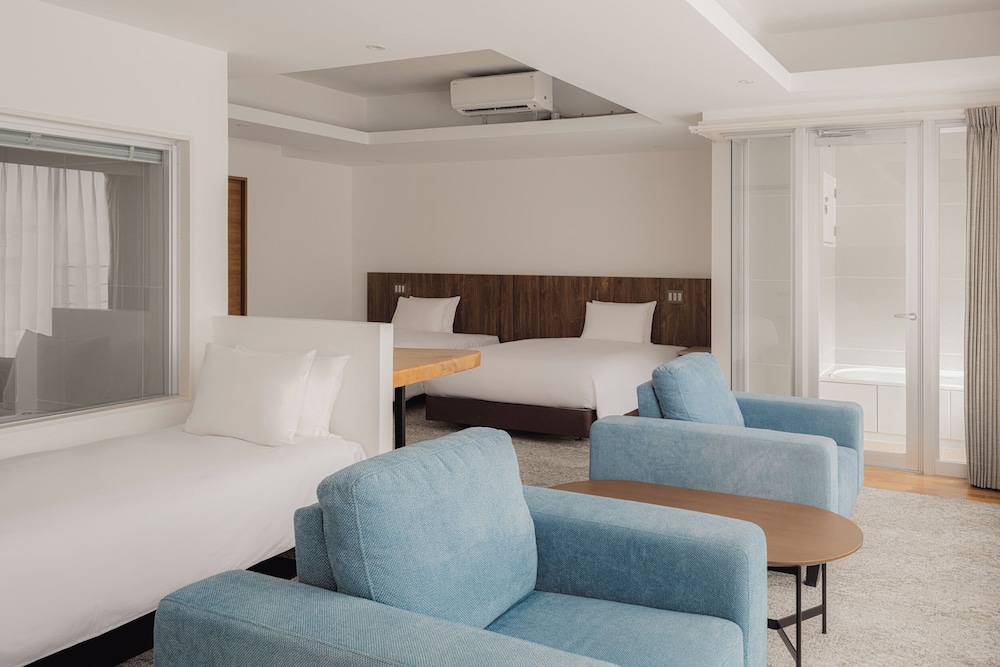 プレミアスイート 70平米/キッチン付 禁煙 客室2 | Anse Yomitan Toya