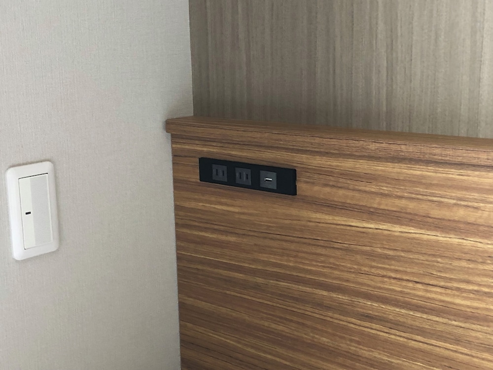 ベーシック ダブルルーム 客室6 | ホテルクラウンヒルズ五井