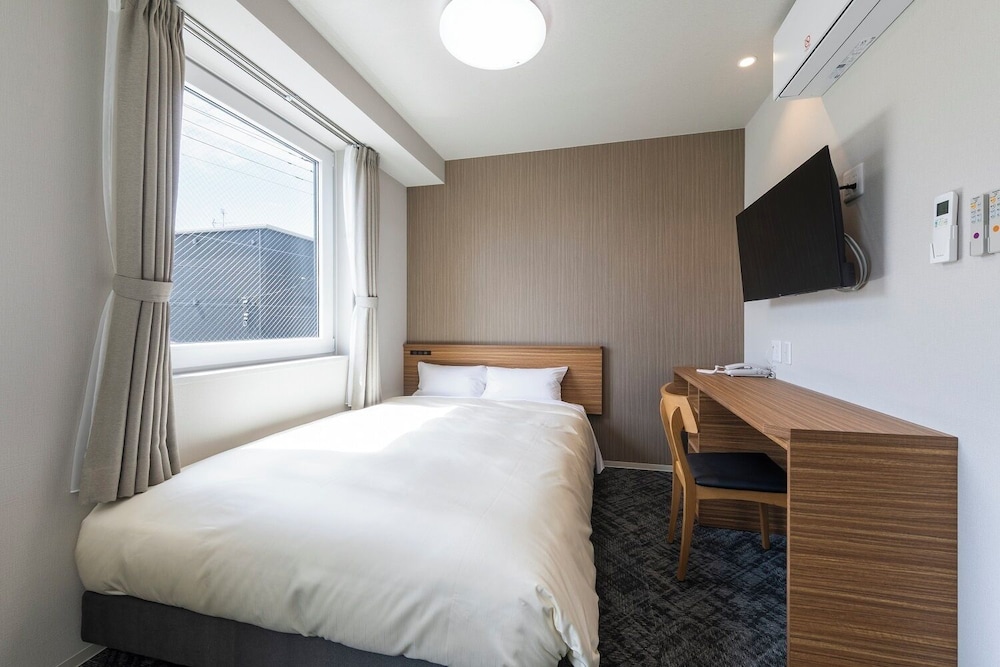 ベーシック ダブルルーム | ホテルクラウンヒルズ五井
