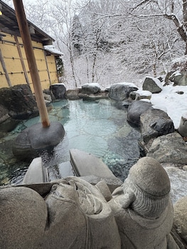 幡谷温泉ささの湯