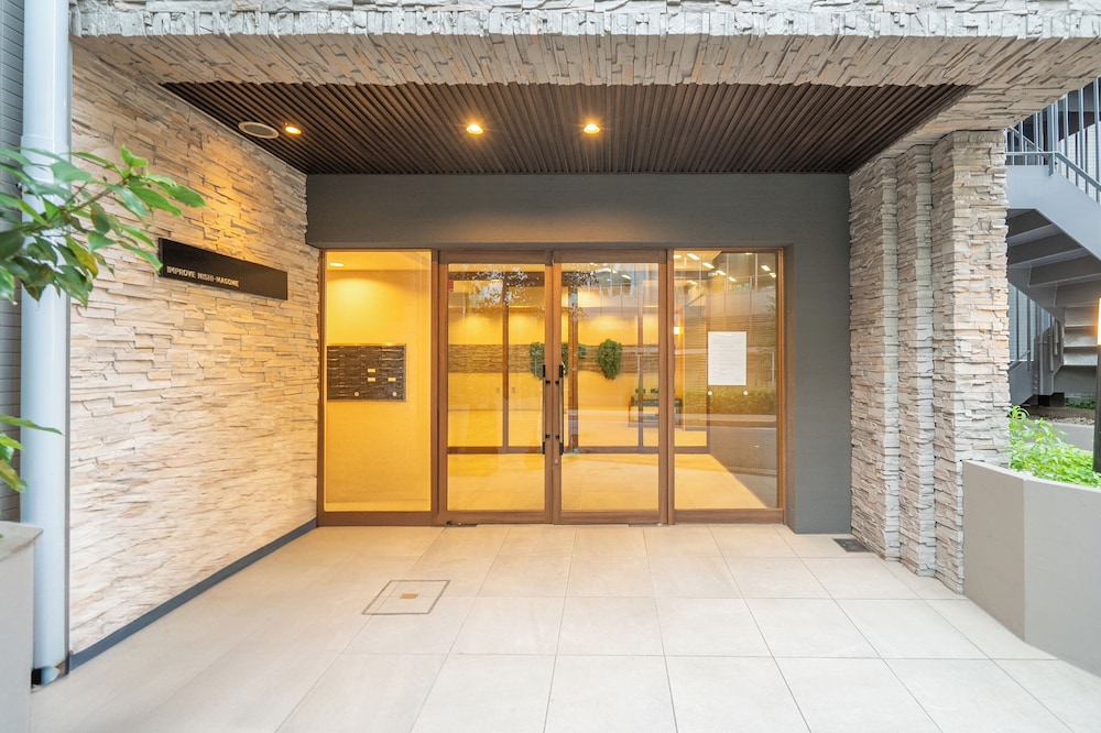 施設の正面1 | STARRY STAY SUITE IMPROVE NISHIMAGOME 施設の正面1 | STARRY STAY SUITE IMPROVE NISHIMAGOME