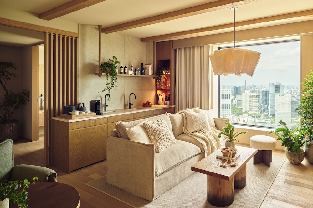 Panoramic Park 1 Bedroom Suite | 1 Hotel Tokyo