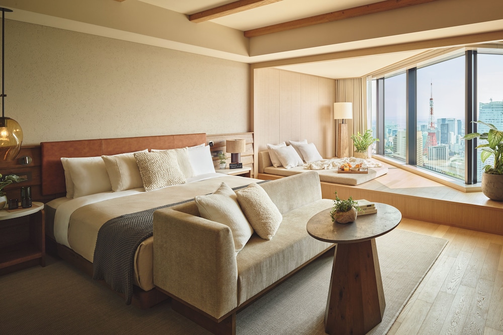 Panoramic Tower Studio Suite | 1 Hotel Tokyo