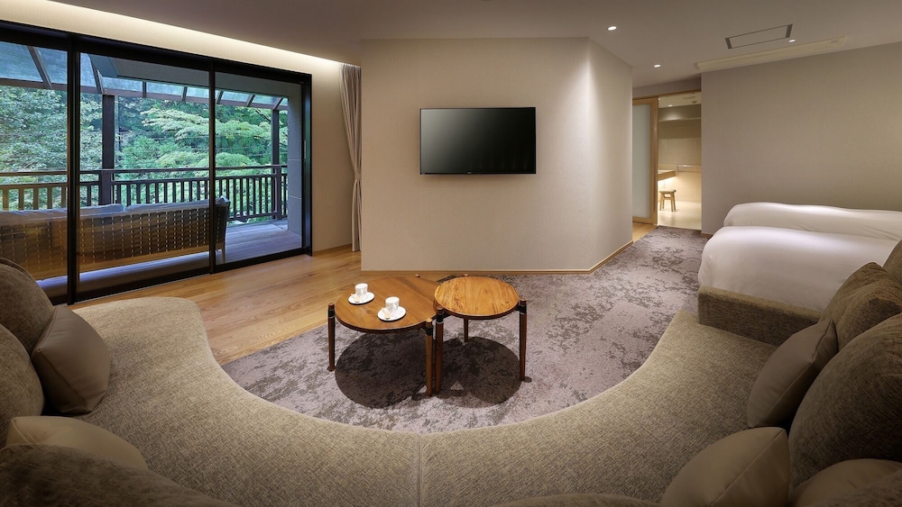 デザイン ルーム | 四万温泉 鹿覗きの湯つるや