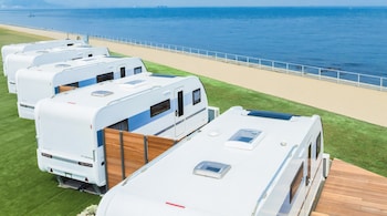 アクアイグニス淡路島 Trailer Park