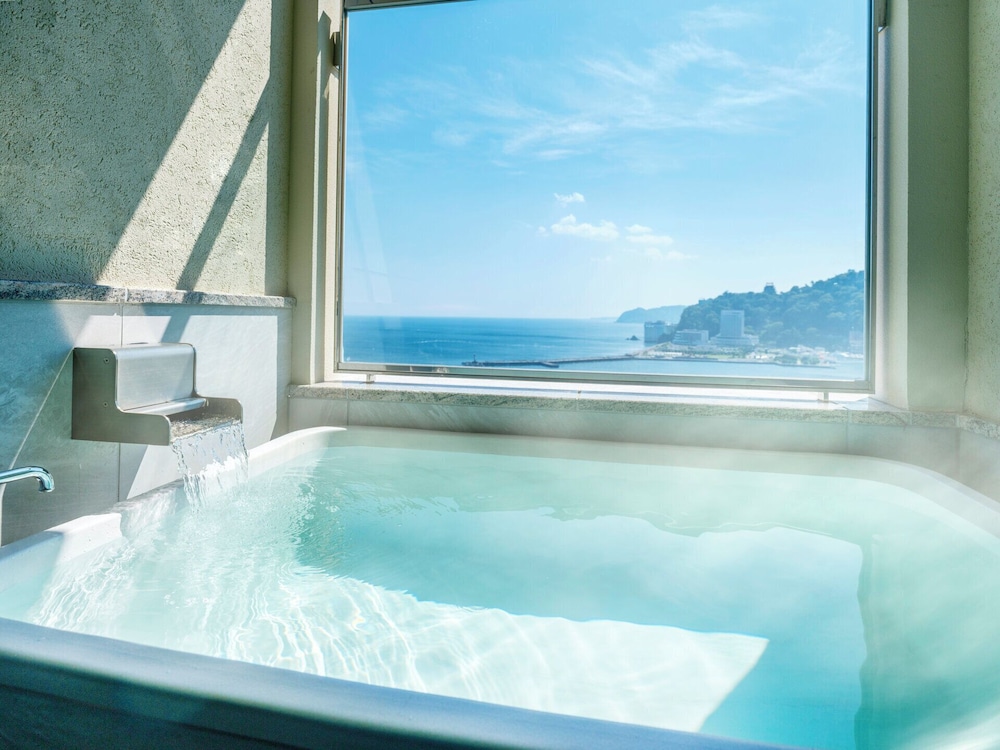 ツインルーム 露天風呂付 イースト棟 禁煙 バスルーム0 | ラビスタ熱海テラス