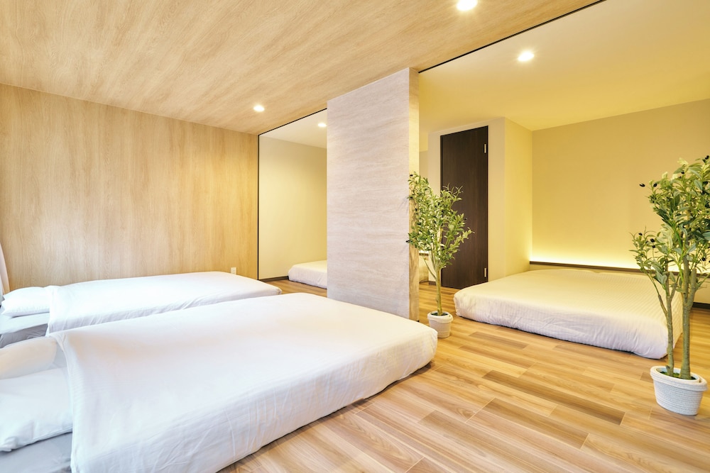 スイート 客室3 | トモリ ゲストハウス