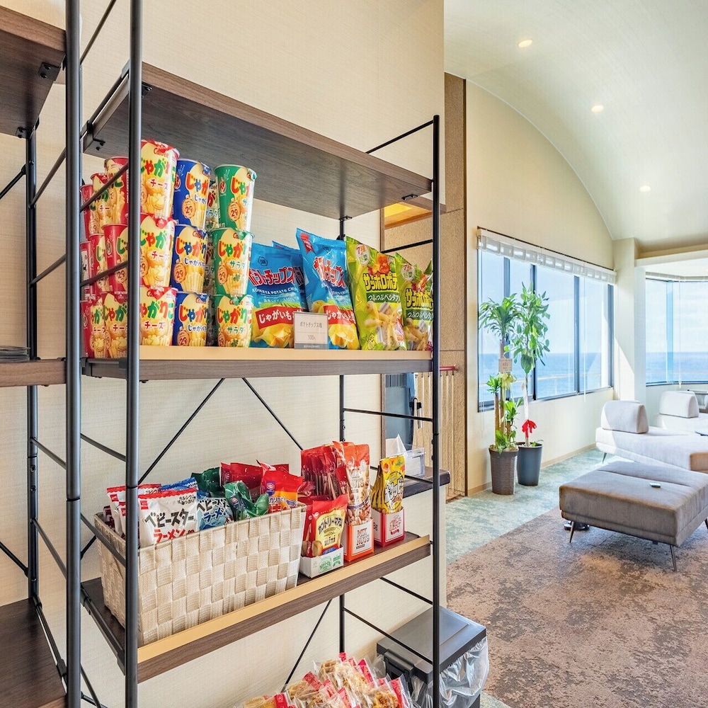 [洋モダン洋室] 33平米 テラス付 信楽焼露天風呂 禁煙 客室の設備とサービス1 | リブマックスリゾート印南シーフロント