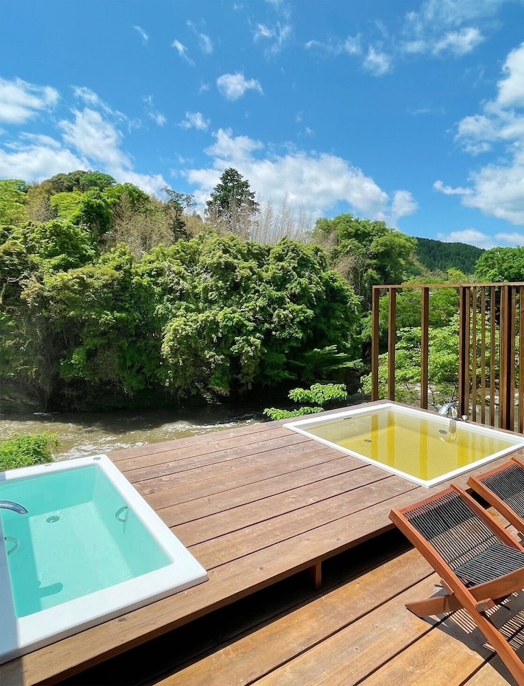 ラグジュアリー ヴィラ リバービュー バスルーム2 | and RIVER勝浦