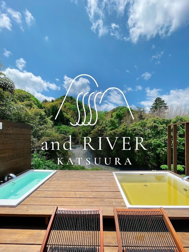 ラグジュアリー ヴィラ リバービュー | and RIVER勝浦