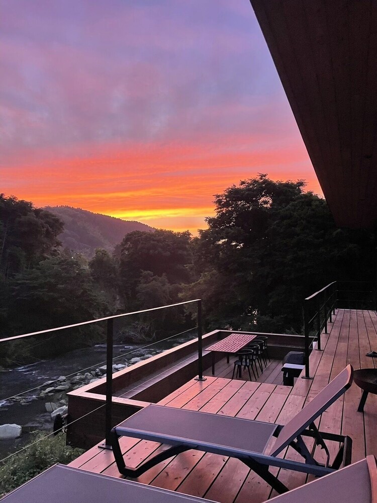 ラグジュアリー ヴィラ リバービュー テラス / パティオ11 | and RIVER勝浦