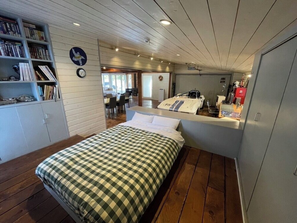 ラグジュアリー コテージ 4 ベッドルーム キッチン ガーデンビュー 客室2 | GARDEN SHED