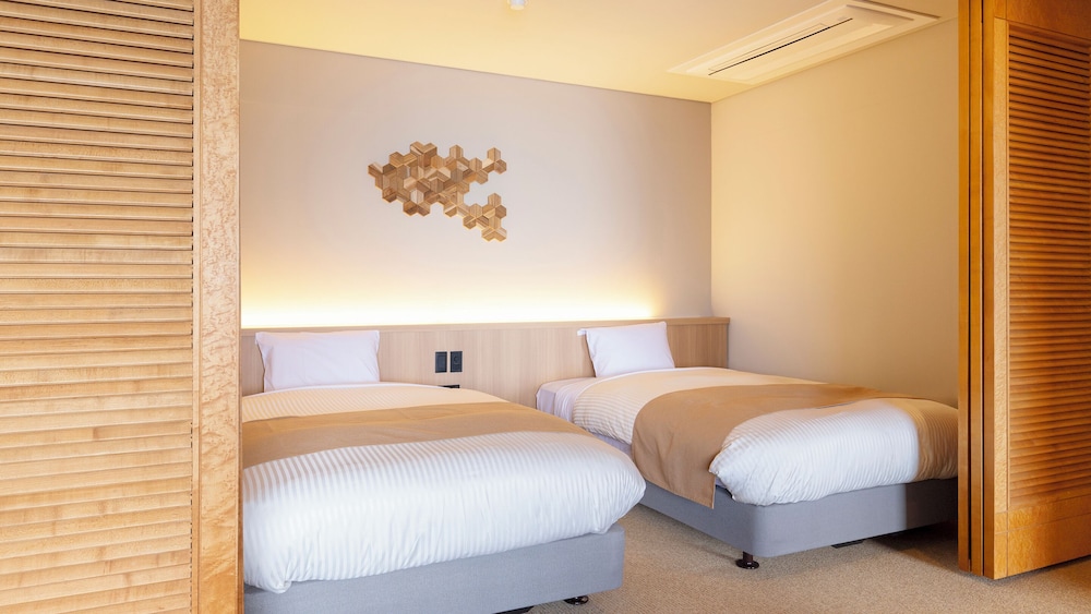 [禁煙]スタンダード和洋室ツイン6名定員 内風呂あり 客室2 | TAOYA南志摩