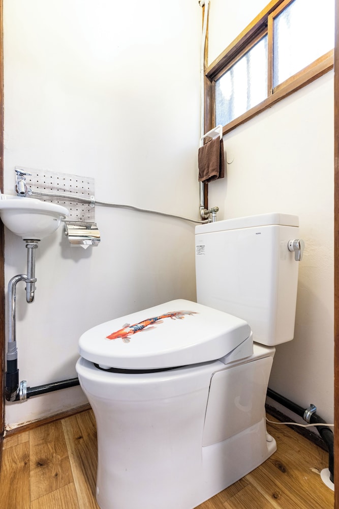 客室1 | 弥生町1丁目戸建