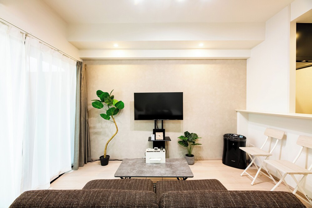 スタンダード アパートメント リビング エリア0 | ホテルリファレンス六本松コンドミニアム