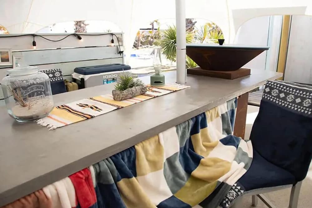 スタンダード ヴィラ プールビュー リビング エリア0 | Water Front Villa OASIS-OARAI