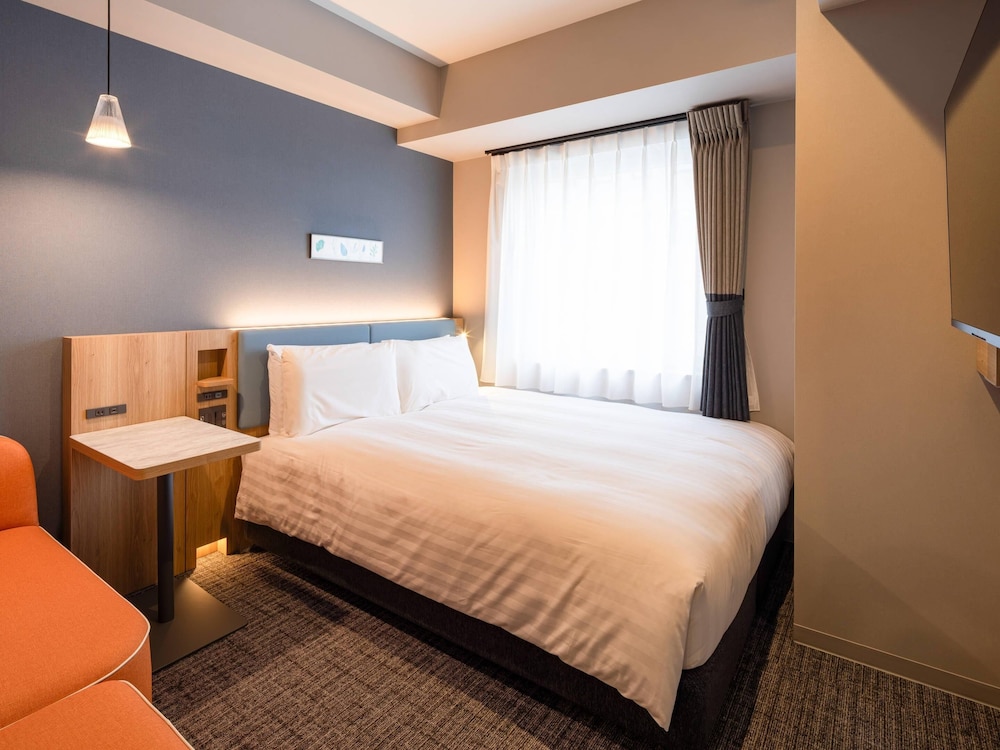 エコノミールーム クイーンベッド 1 台 禁煙 | コンフォートホテル ERA 札幌北口