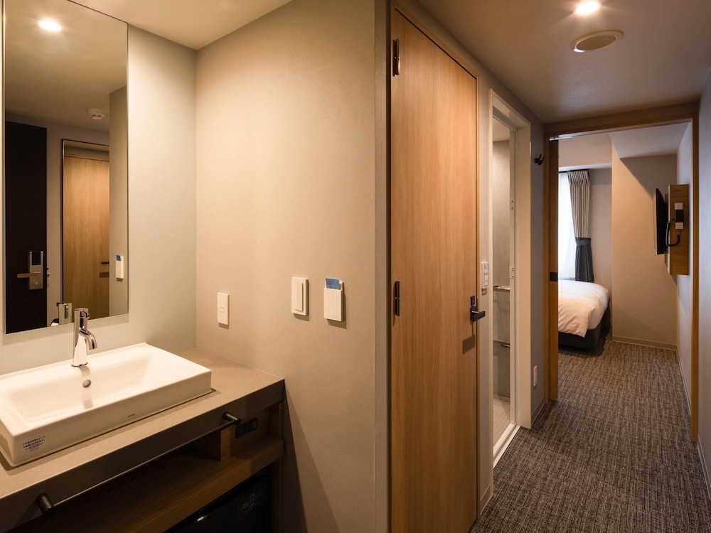 エコノミールーム クイーンベッド 1 台 禁煙 客室4 | コンフォートホテル ERA 札幌北口