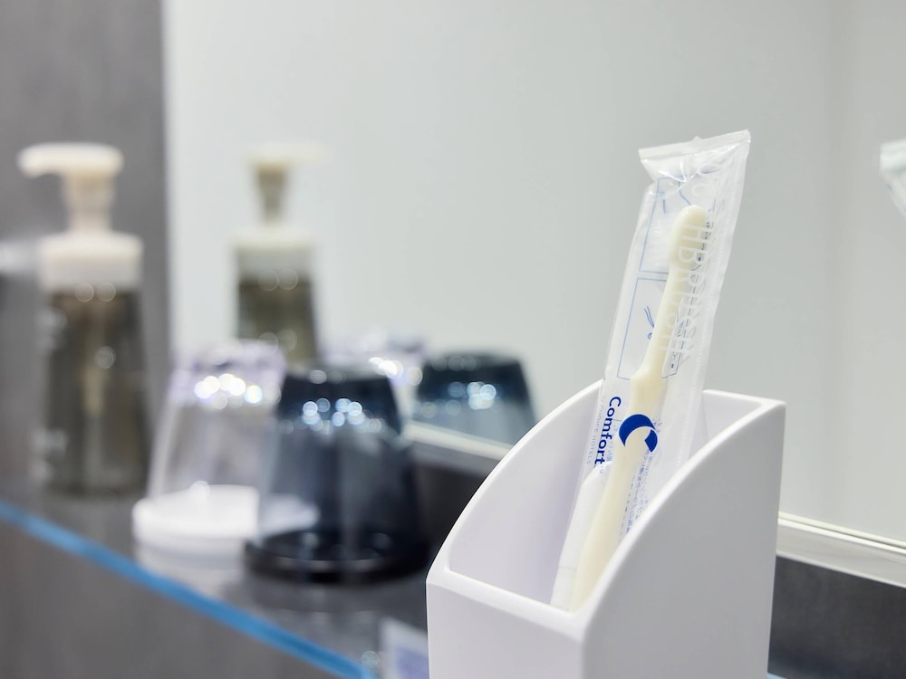 スタンダード ルーム ダブルベッド 1 台 禁煙 客室7 | コンフォートホテル水戸