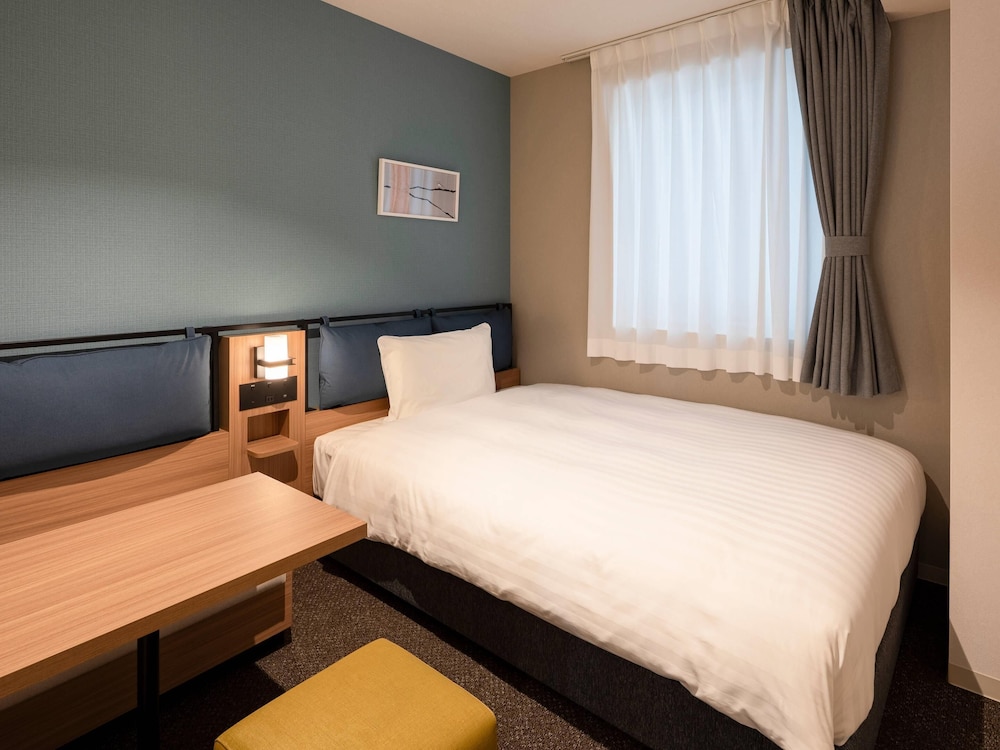 スタンダード ルーム ダブルベッド 1 台 禁煙 | コンフォートホテル水戸