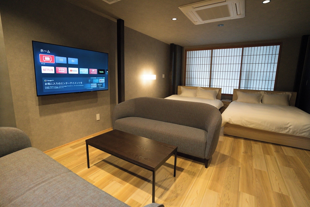 ファミリー コンドミニアム クイーンベッド 2 台 禁煙 客室2 | MUSASHI Condo Kanazawa