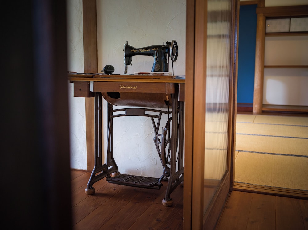 フロント1 | オオミシマスペース HANARE