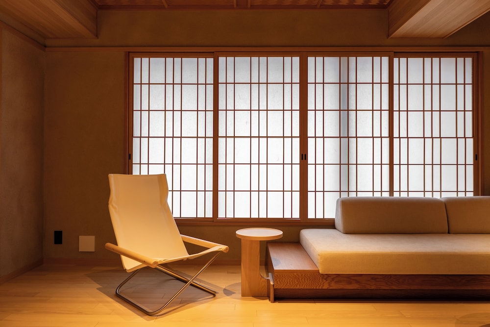 トラディショナル ルーム リビングルーム4 | soyo-ne kyoto sanjo
