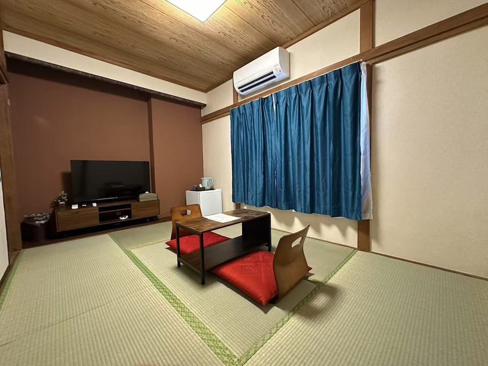 和風ツインルーム 客室1 | ゲストハウス柊