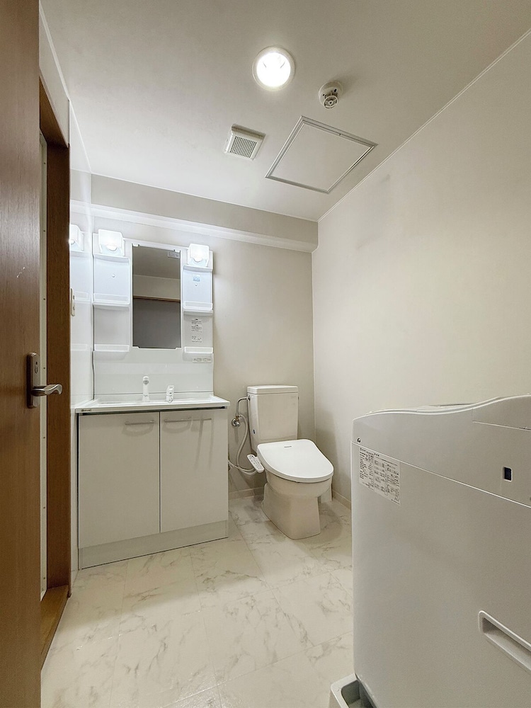 クラシック スタジオ バスルーム2 | Grandeur Hamamoto