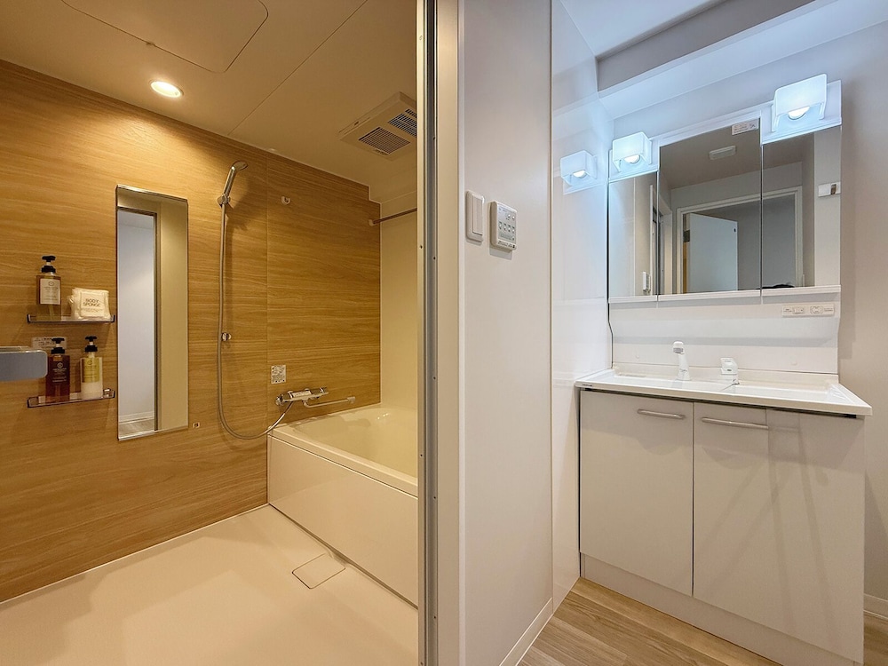 ラグジュアリー アパートメント バスルーム0 | Grandeur Hamamoto