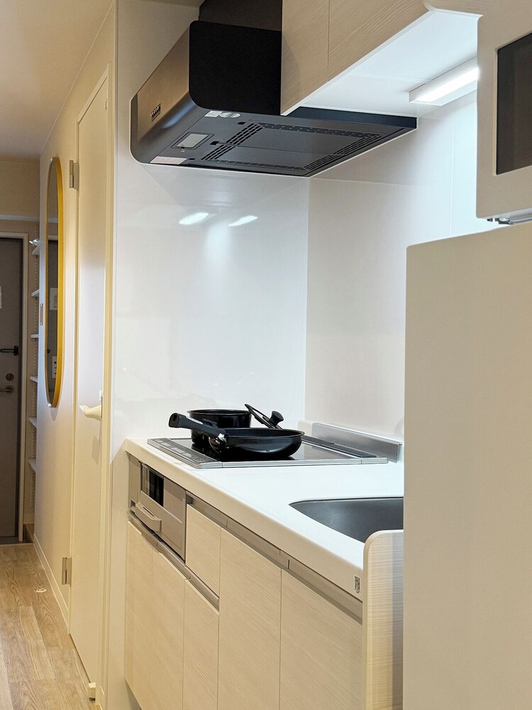 ラグジュアリー アパートメント 専用キッチン2 | Grandeur Hamamoto