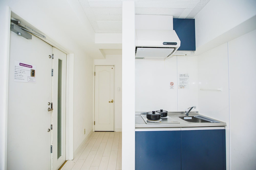 ベーシック アパートメント シティビュー 専用キッチン0 | R Residence 谷町