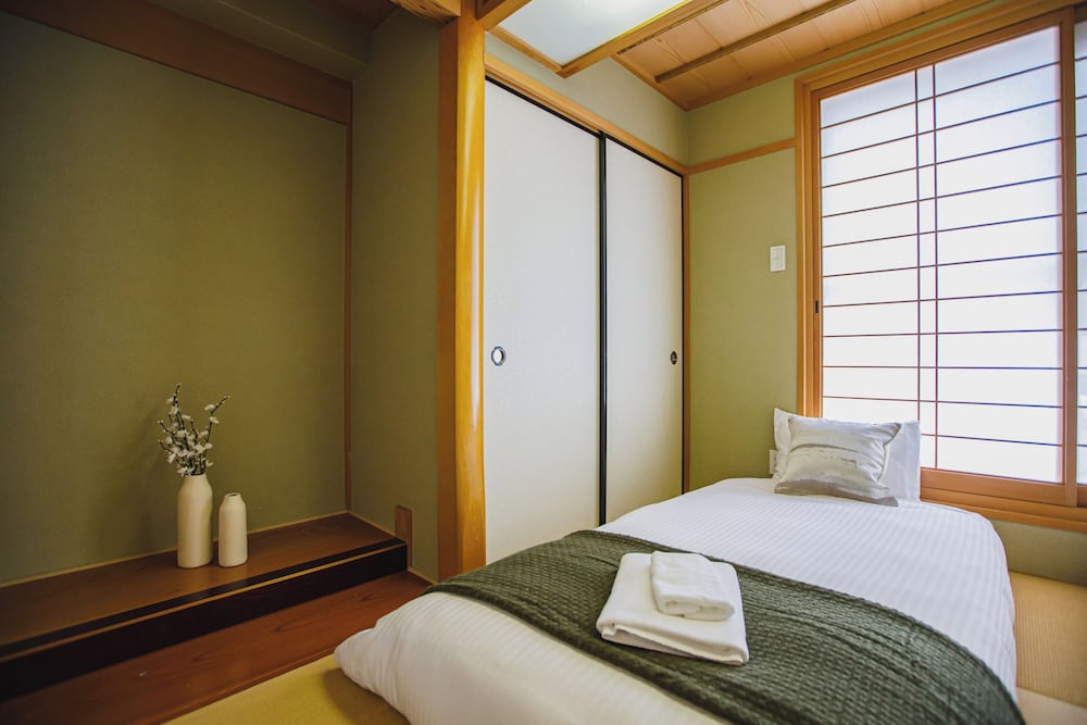 デラックス アパートメント シティビュー 客室4 | R Residence 谷町